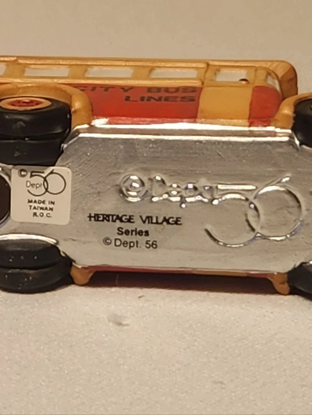 Dept 56 Heritage Village Transport City Bus & Dairy Truck #5983-8 In Box Retired